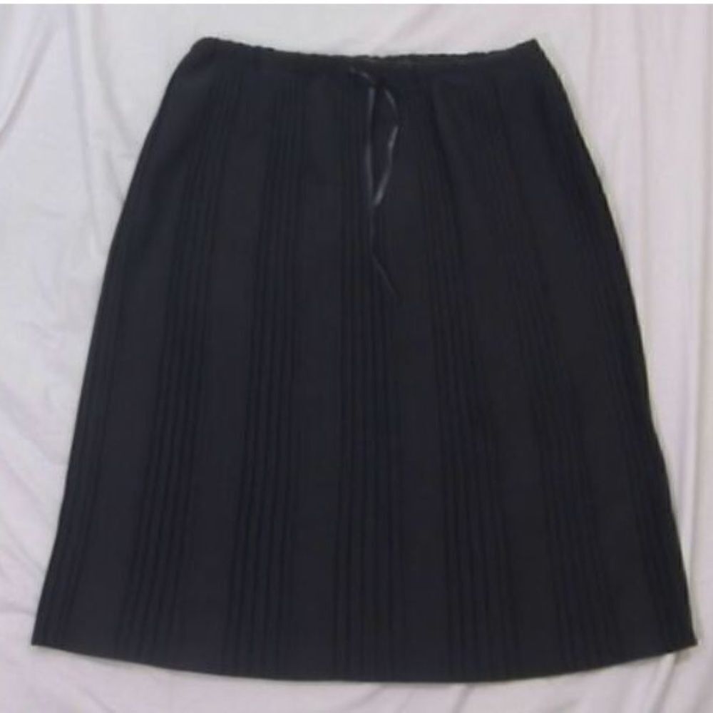 bedo bebe Gray pleated Skirt 13 Black Juniors